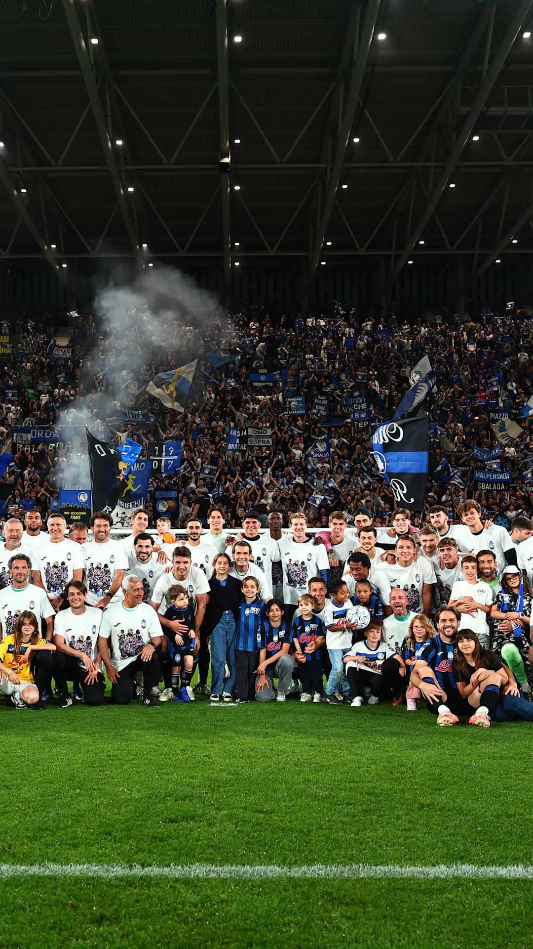 La festa della squadra al Gewiss Stadium