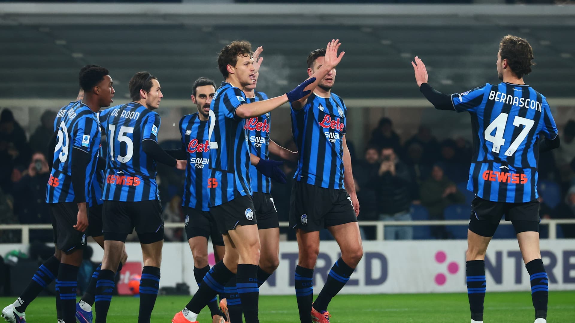 Atalanta Store BG Centro - Primo piano maglie gara